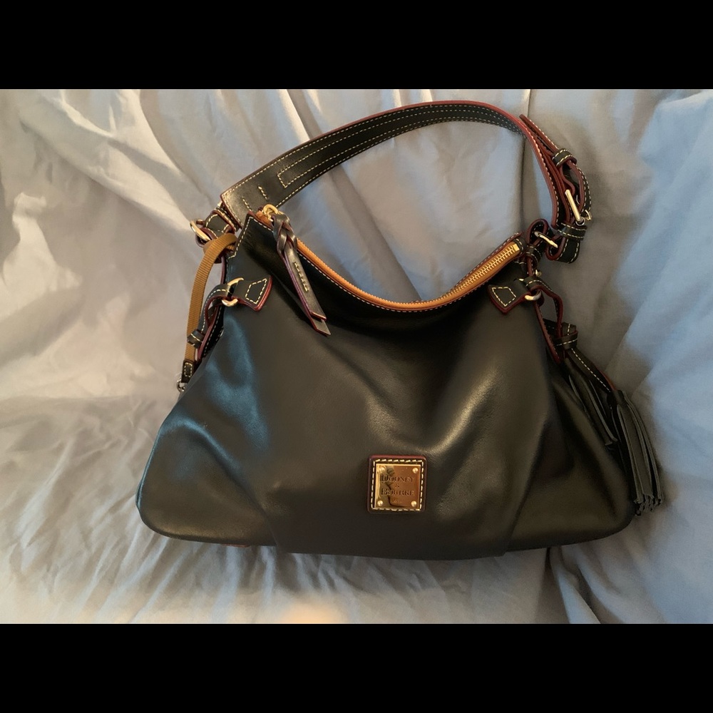 Dooney shoulder bag in navy